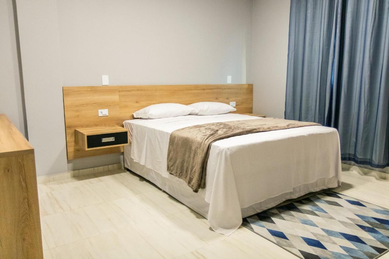 Royal Hotel Tailandia Екстериор снимка